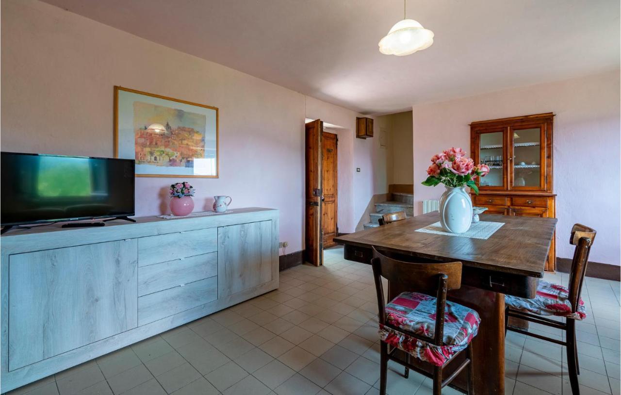 Stunning Home In Longoio With Kitchen Monti di Villa Eksteriør billede