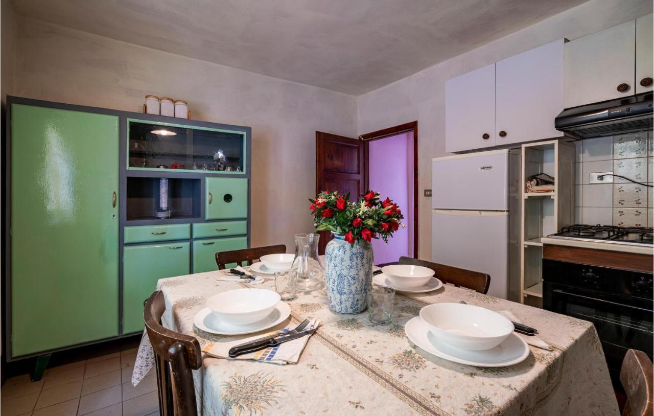 Stunning Home In Longoio With Kitchen Monti di Villa Eksteriør billede
